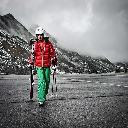 Sporthuette Fiegl * Ζόλντεν