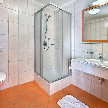 斯波特于特菲戈尔公寓