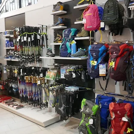 斯波特于特菲戈尔公寓 *